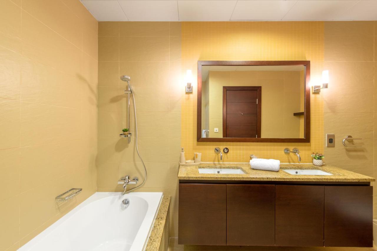 Tiara - Luxury Palm Jumeirah - Private Beach And Pool! Дубай Экстерьер фото